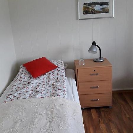 Glaesibaer Bed & Breakfast Reynistadur Bagian luar foto
